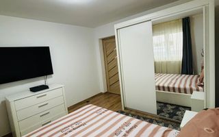 Apartament 3 camere 55 mp utili si curte 40 mp cartierul Arhitectilor - Poză 4