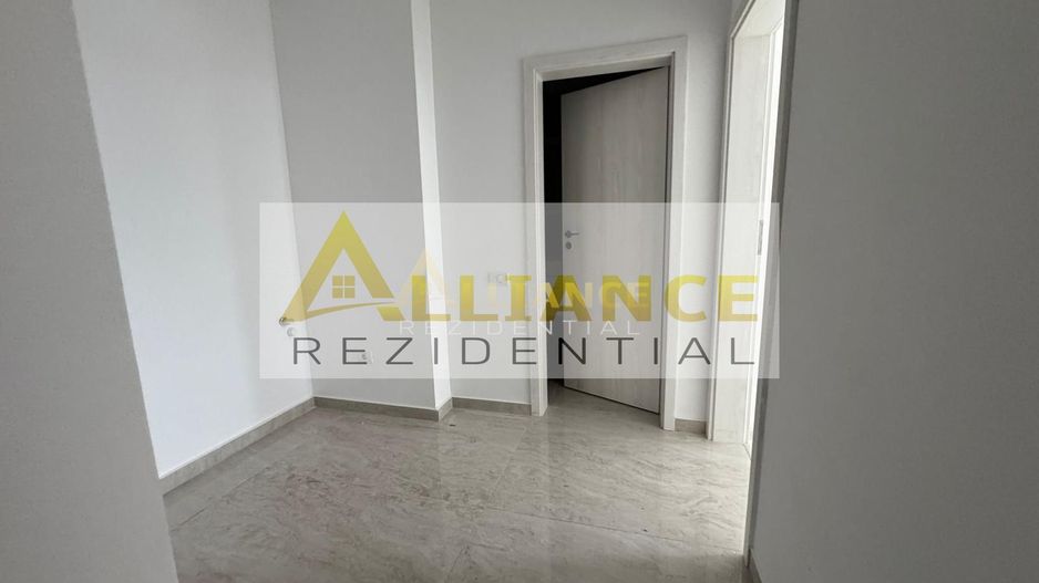 Apartament cu 2 camere decomandat I Parcare subterana - Poză 3