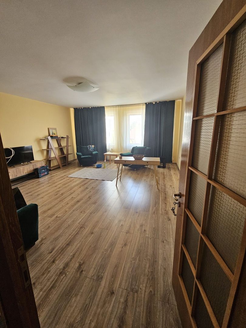 Inchiriere apartament spatios, bloc nou, garaj, Craiovei - Poză 13