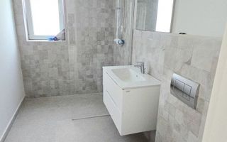 De vânzare apartament 2 camere - Poză 4