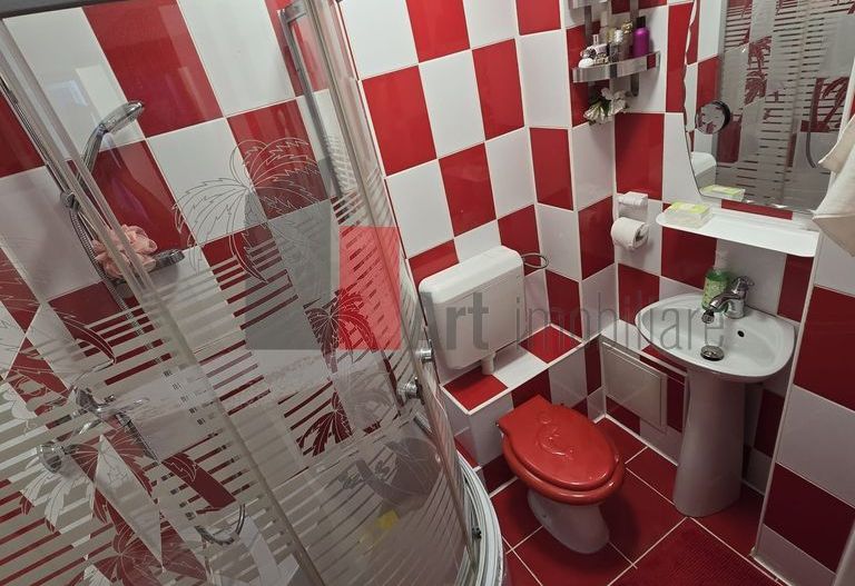 Vindem apartament cu 3 camere, Crângasi - Poză 15