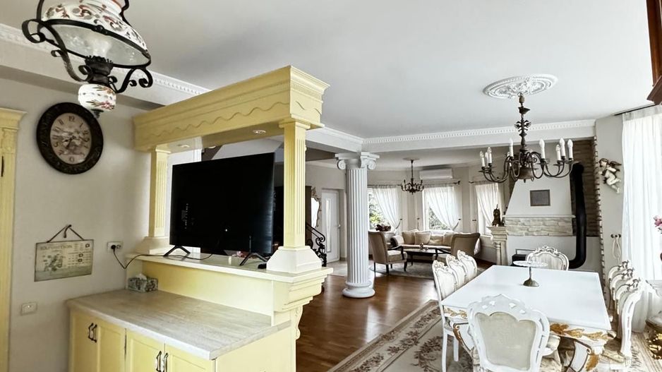 Casa individuala cu 5 camere si gradina in Colonia Sopor - Poză 4