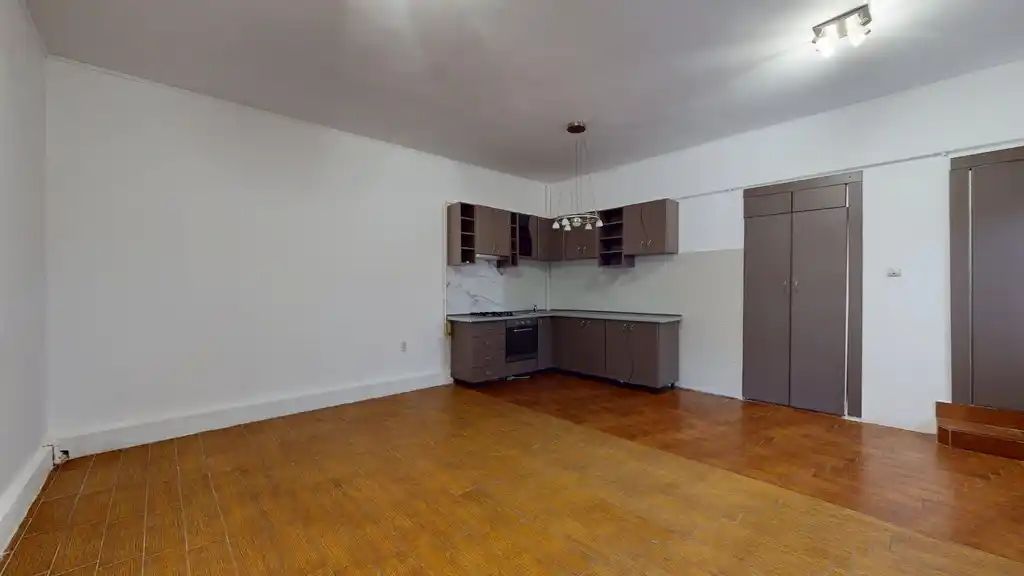 GROZAVESTI - Orhideea / Vila multifunctionala 251 mp / Teren 270 mp - Poză 53