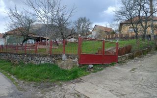 Casă din cărămidă | Teren 800 mp | Anexe tradiționale | Magura-Toplita - Poză 7