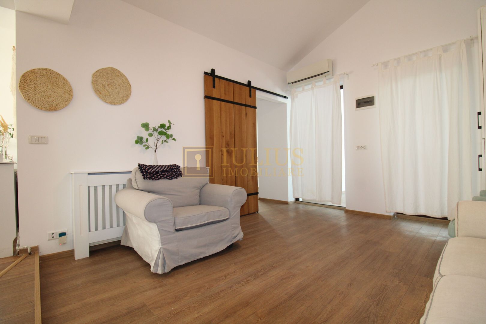 Braytim, casa ideala pentru activitati comericiale/birouri. - Poză 13