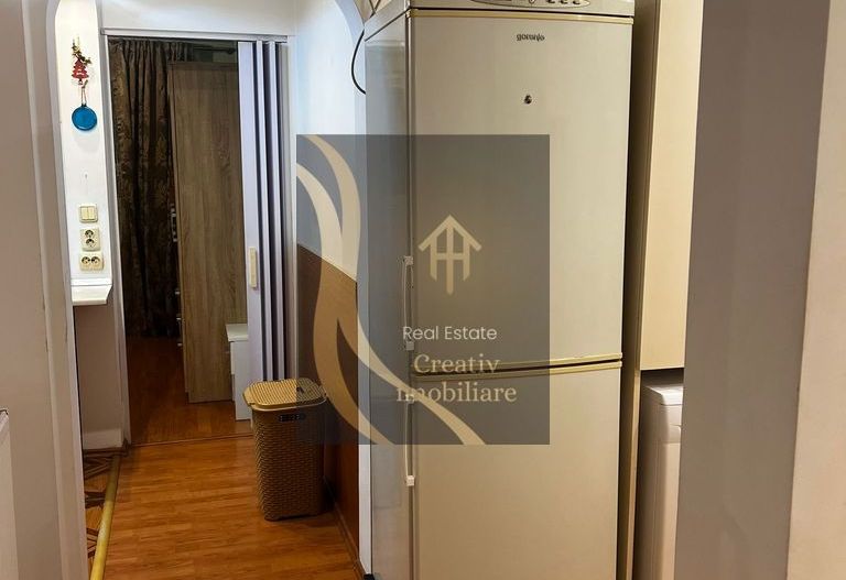 Apartament 2 camere Titan, balcon și lift - Poză 3