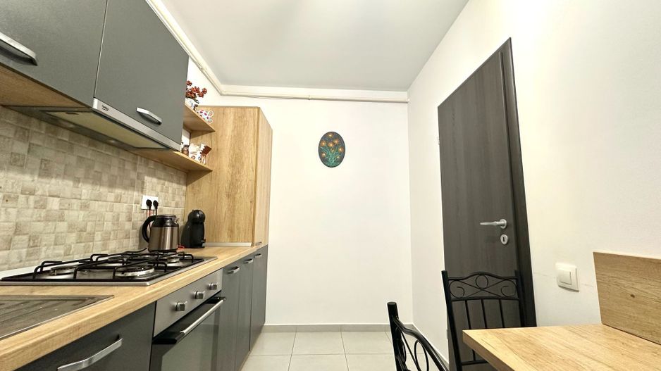 Garsonieră de închiriat + parcare - Poză 2