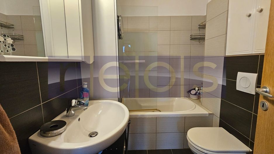 DE VANZARE  2 CAMERE SPATIOASE | PRELUNGIREA GHENCEA - VALEA LARGA - Poză 6