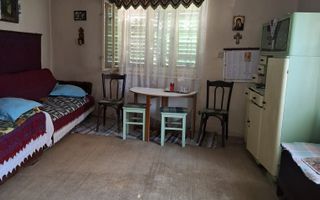 Casă tradițională de vânzare în Fântânele- vedere superba spre munti - Poză 8