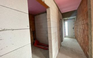 CASA LA ROȘU 220 MP | ZONA RETRASA CU VEDERE PANORAMICA| MARGINEA - Poză 11