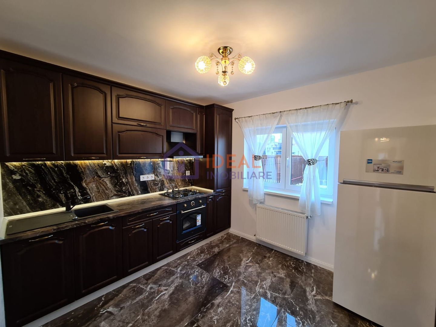 Casa de LUX cu 4 camere si gradina, in Cartierul Arhitectilor - Poză 6