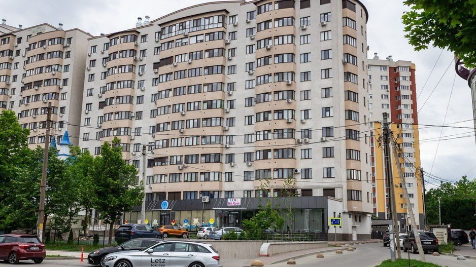 Vânzare, apartament, 2 camere + living, str. Mihail Sadoveanu, Ciocana - Poză 4
