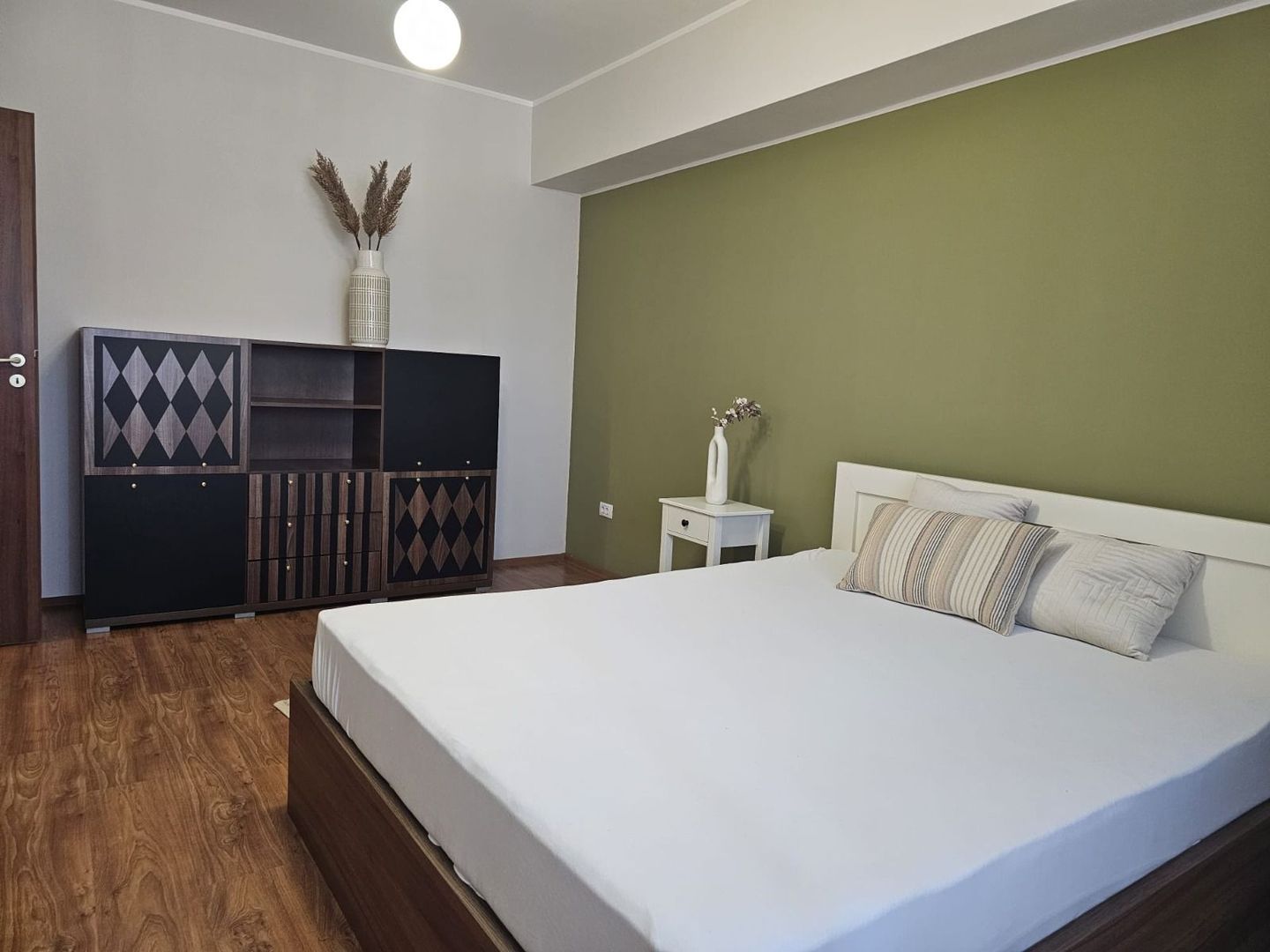 De inchiriat o camera Italian Residence, etaj 9/12, 420 euro - Poză 18