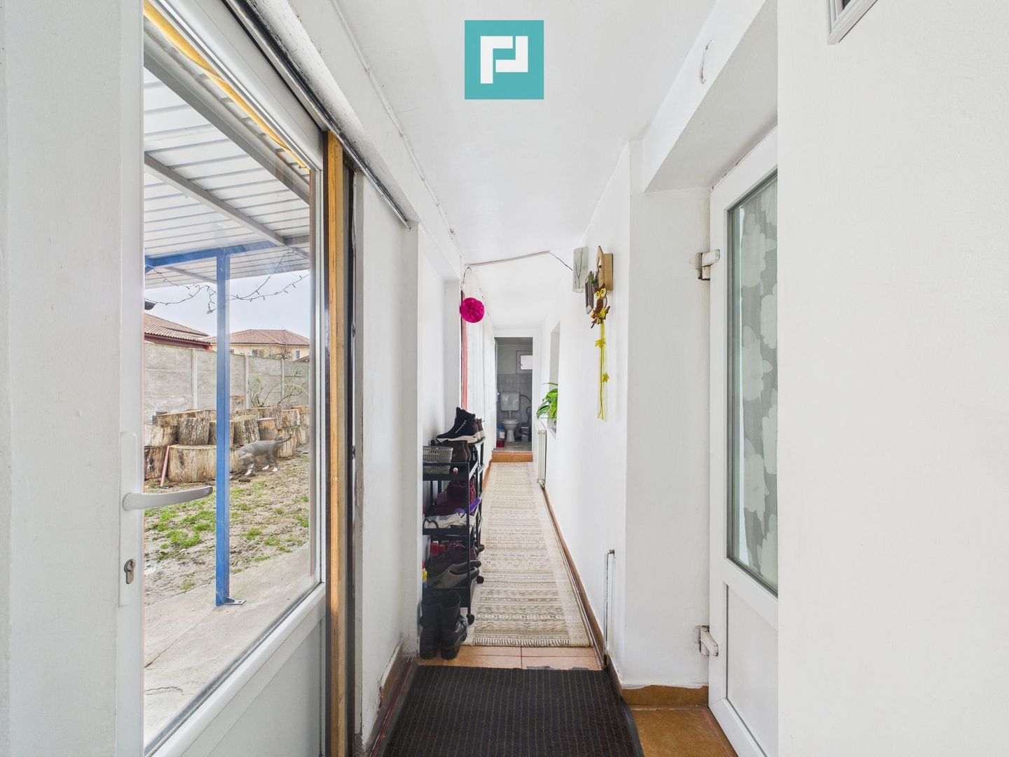 Două case pe un teren generos în Ghiroda - Poză 22