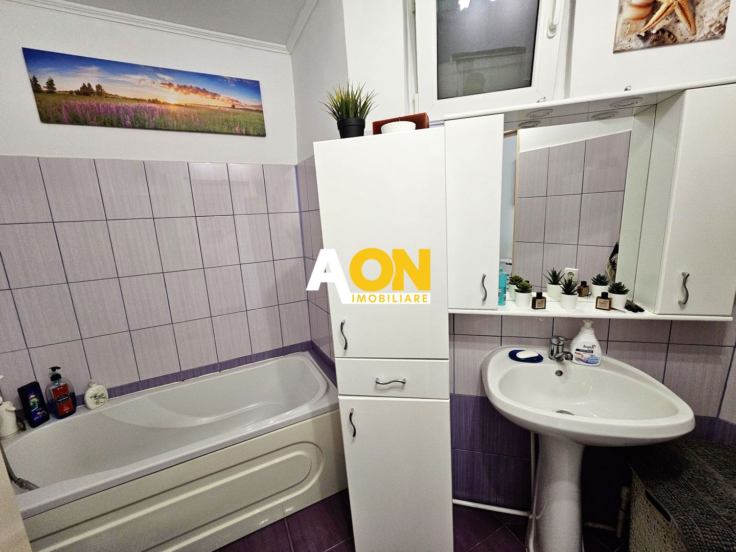 Casa 4 camere, 2 bai, 2 bucatarii, 1050 mp teren, zona Centru - Poză 9