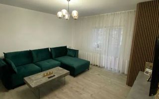 Apartament modern cu 3 camere cu centrala proprie, Teiul Doamnei - Poză 1