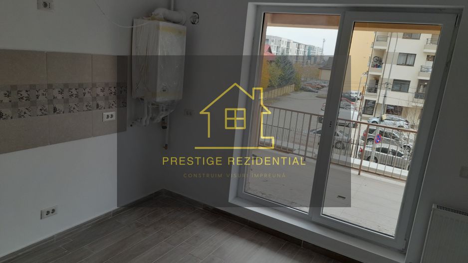 2 Cam Tip Studio, Titan-Pallady - Poză 2