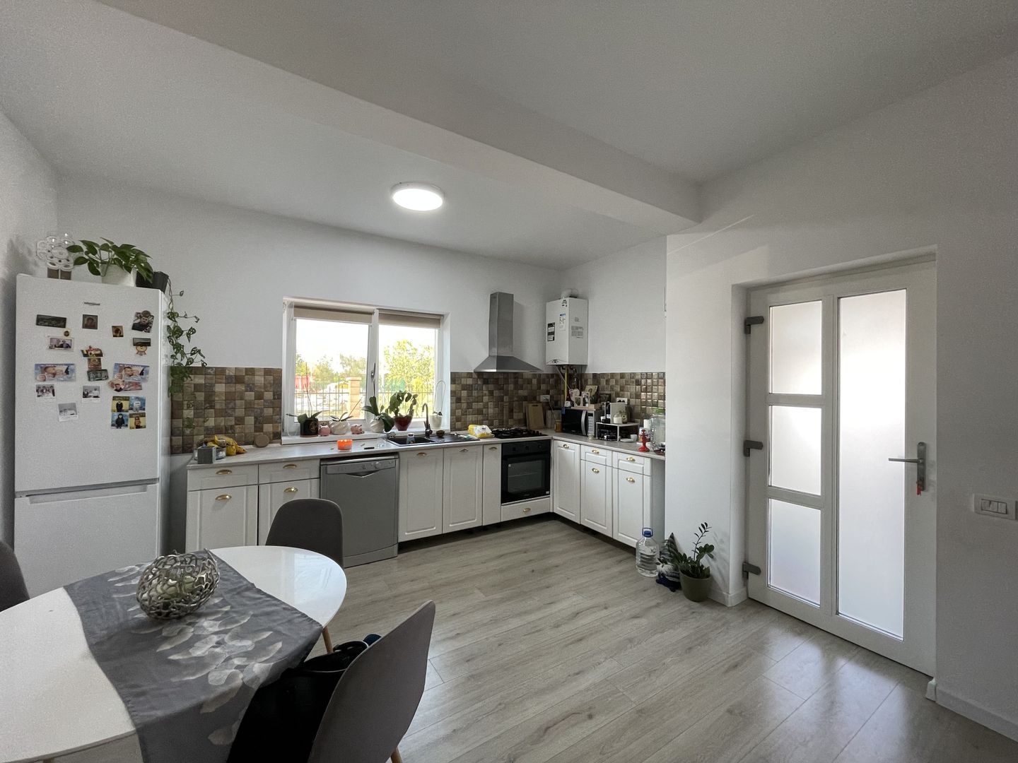 Duplex complet mobilat si utilat 109.900 Euro - Poză 3