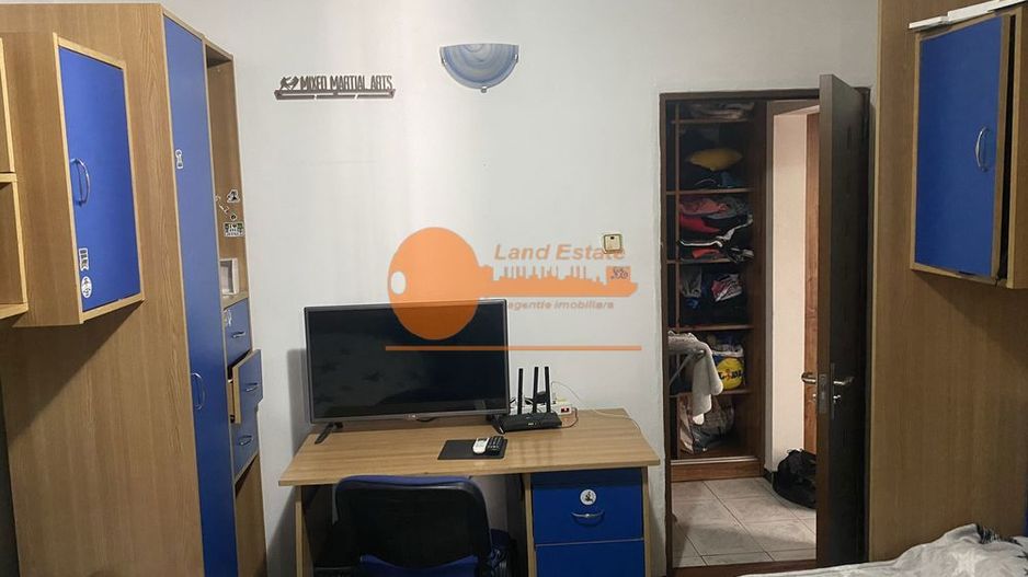 Apartament 3 camere decomandat Chisinau - Poză 3