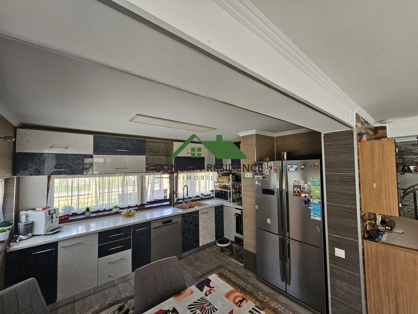 Casă cu piscină și garaj, teren 775 mp – Valea Borcutului - Poză 4