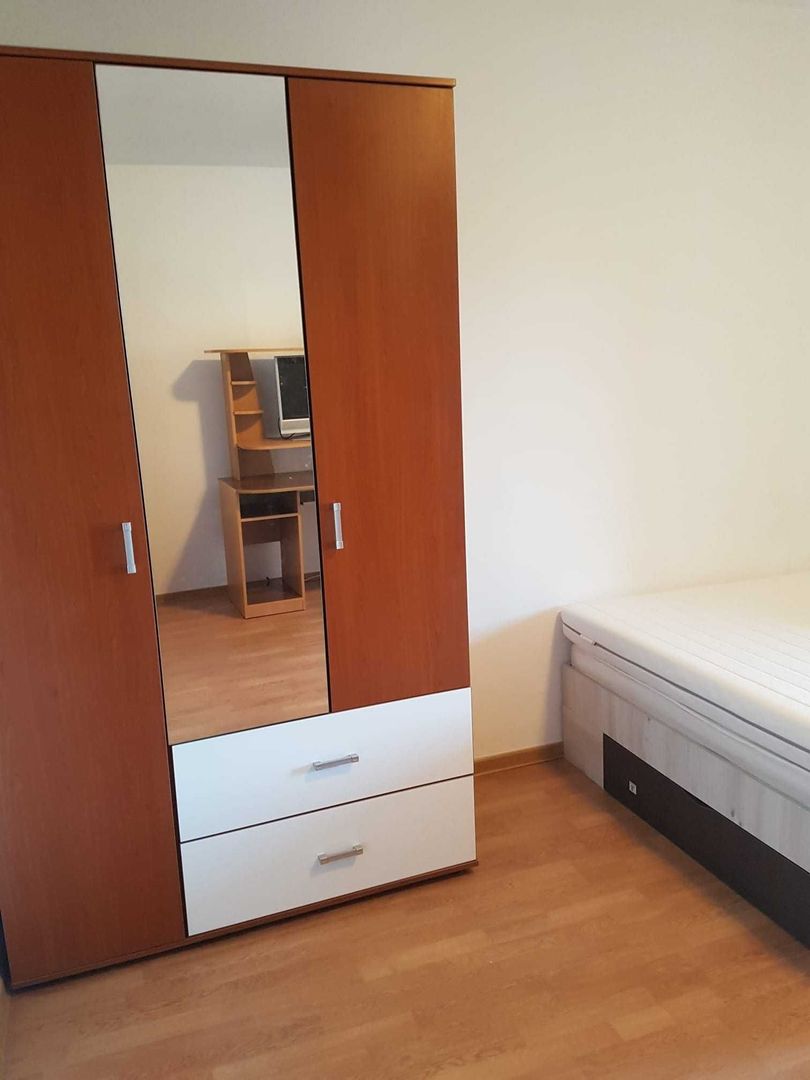 De vanzare Garsoniera Drumul Taberei - Poză 1