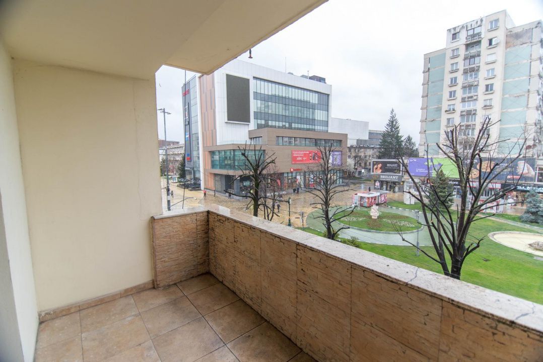 APARTAMENT 3 CAMERE - OCAZIE UNICA - Poză 3