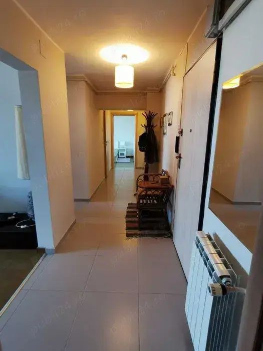 BRASADAS închiriază ap cam etaj 6/8 Bd. UNIRII. - Poză 5