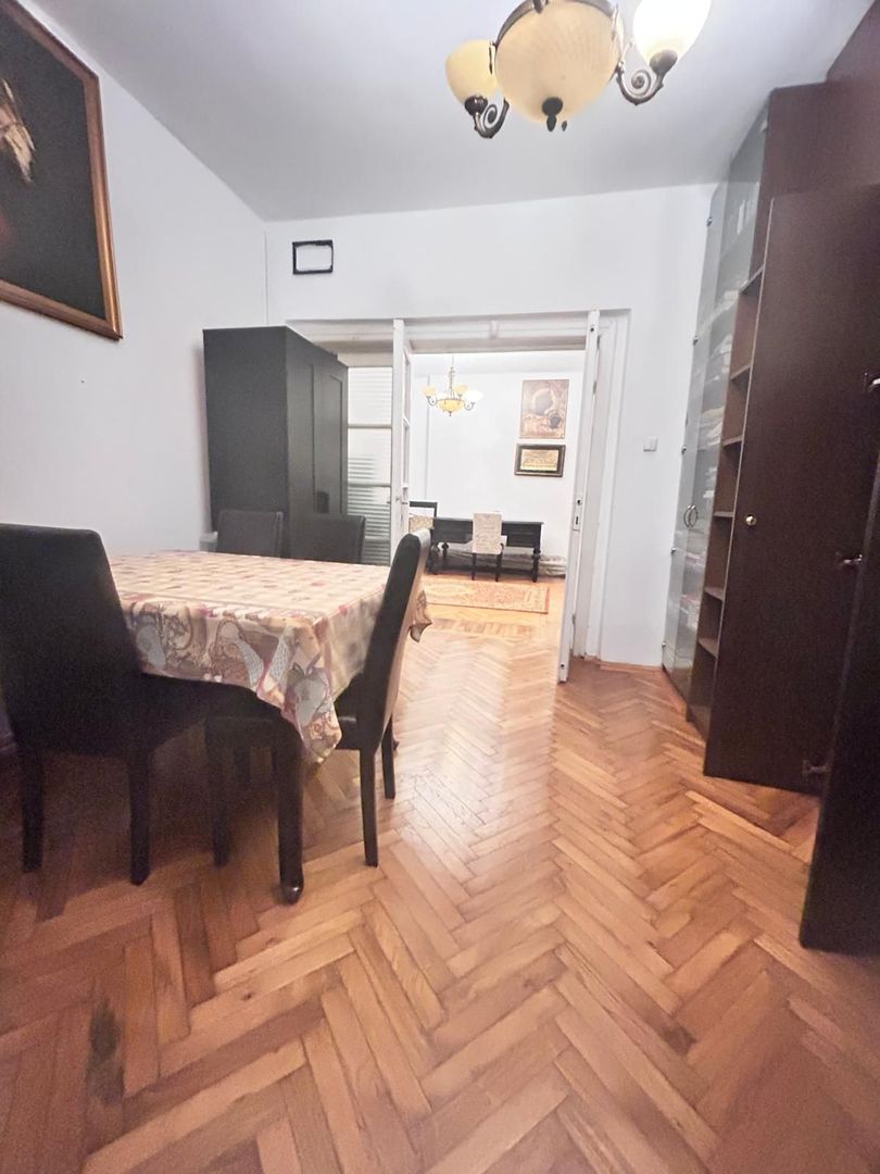 🏡 Apartament 3 camere de închiriat – casă la curte, Lacul Tei - Poză 5