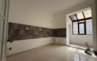 Superb pentru cunoscatori Calea Calarasilor cu centrala - Poză 26