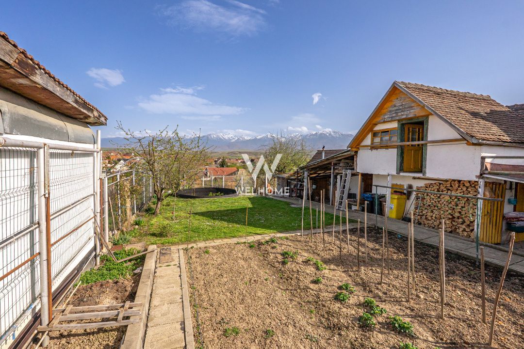 Casa individuala cu teren mare, vedere spre munti,  Avrig,  jud. Sibiu - Poză 14