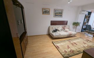 De inchiriat apartament cu 3 camere, Mazepa 1 la BR-uri, etaj 1, 550 euro - Poză 3