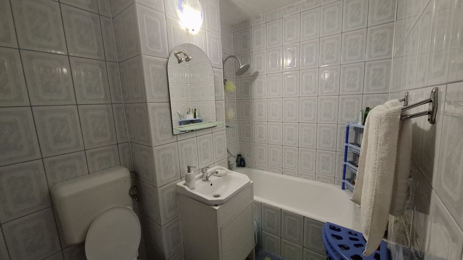 🏡 Apartament 3 camere cu grădină proprie – Parter | Zona Mioriței – B - Poză 7