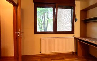 Apartament 4 camere + garaj | Etaj 1 | Zona Centrală – Medicină - Poză 11