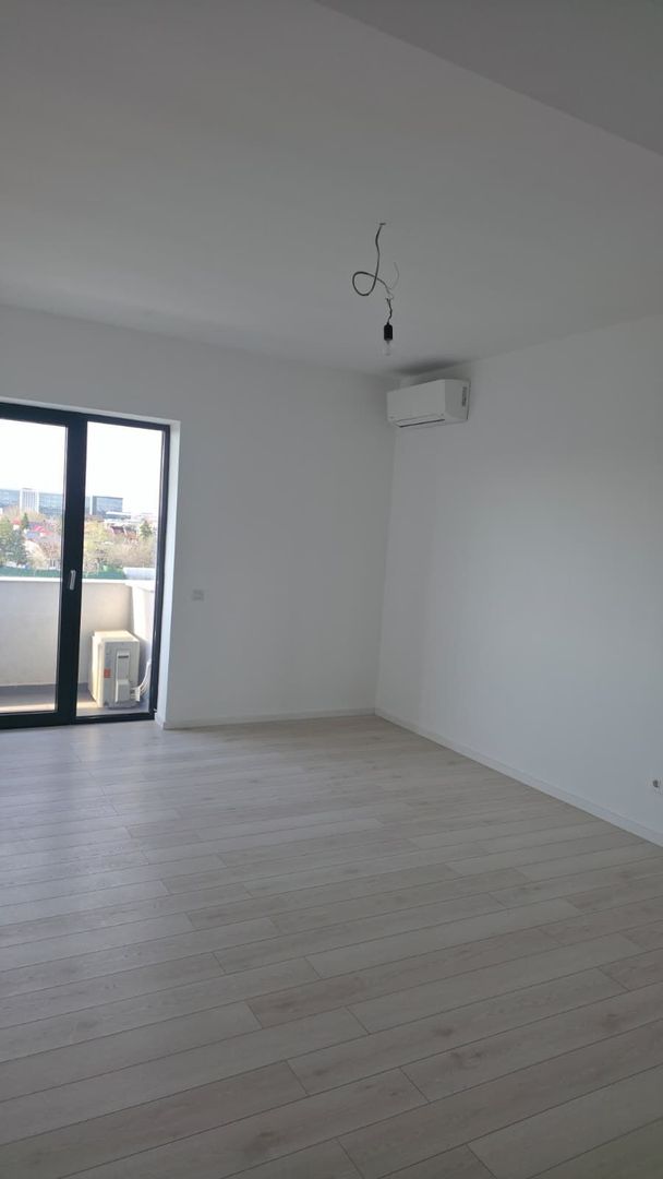 Apartament 3 camere și loc de parcare - Poză 14