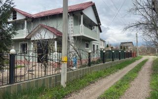 De Vinzare Vila spatioasa Linga Padure si apropae de Nistru. - Poză 1