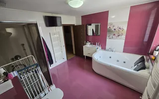 Vila 5 camere moderna 300 mp teren Zona Tineretului - Poză 19