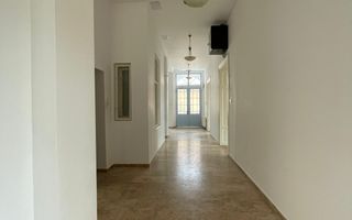 Casa superba ideala sediu firma  ! - Poză 7