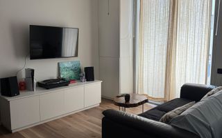 Apartament modern, 2 camere, 2 parcari, zona Eroilor - Poză 1