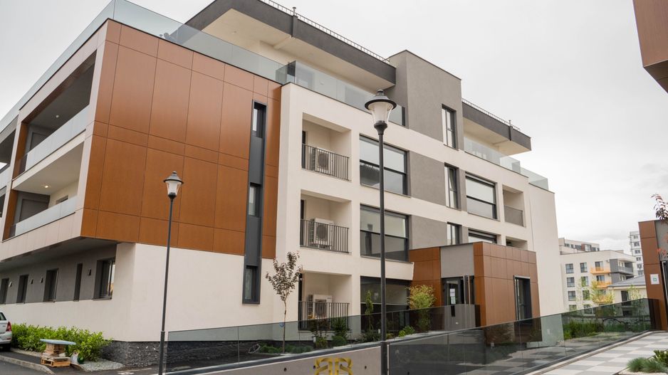 3 camere Titan Pallady - pompa de caldura- panouri solare - Poză 2