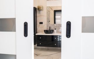 Vilă de LUX cu piscină, 278 mp utili și teren de 1.780 mp I Sag - Poză 13