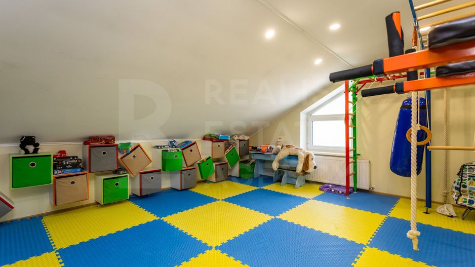 Casă în 4 nivele, amplasat pe strada Chicago, Stăuceni. - Poză 34