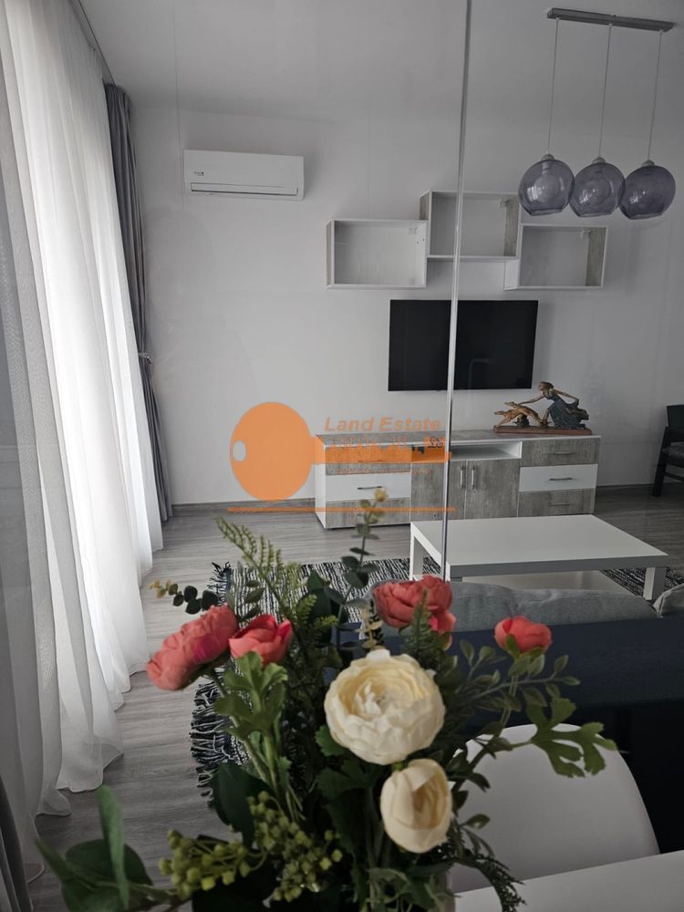 3 camere Crangasi - Poză 1