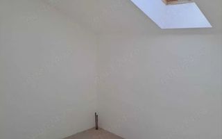 Apartament 2 camere la gri | Mansarda | 40 mpu | - Poză 4