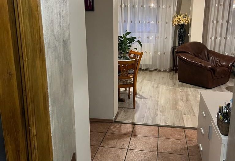 De inchiriat apartament cu 3 camere, str. Anghel Saligny, 450 euro - Poză 5