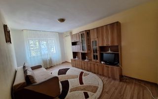 🏛️ De închiriat 2 camere, Micro 20, 350 euro/luna - Poză 2