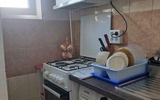 Garsonieră decomandată, 16 mp, Bulevardul Primăverii 7B, Podu Roș, renovată complet și utilată nou - Poză 2