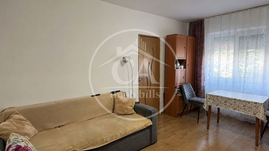 Apartament cu 2 camere de vânzare în zona Calea Aradului, Oradea - Poză 1