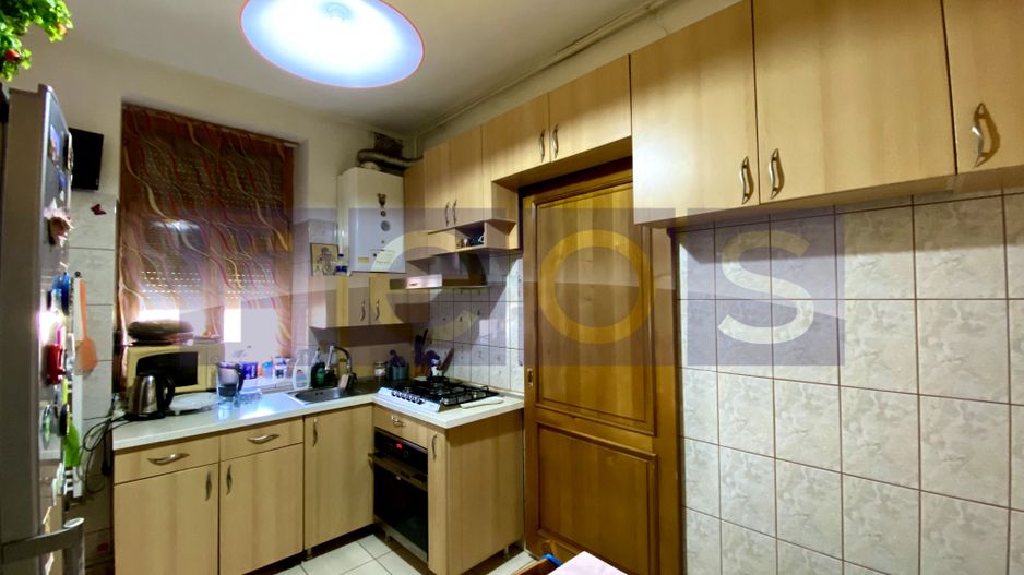 DE VANZARE 3 CAMERE 100 MP | BOXA 10 MP | SEBASTIAN | VULCAN CENTER - Poză 14