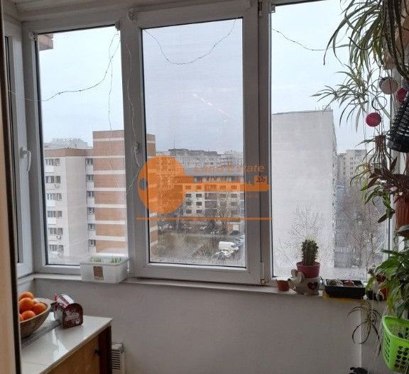 Garsoniera la 4 minute de Metrou Lujerului - Poză 2