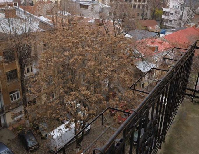 Apartament 3 camere 94 mp, Ultracentral, centrala proprie, bloc fără risc - Poză 19